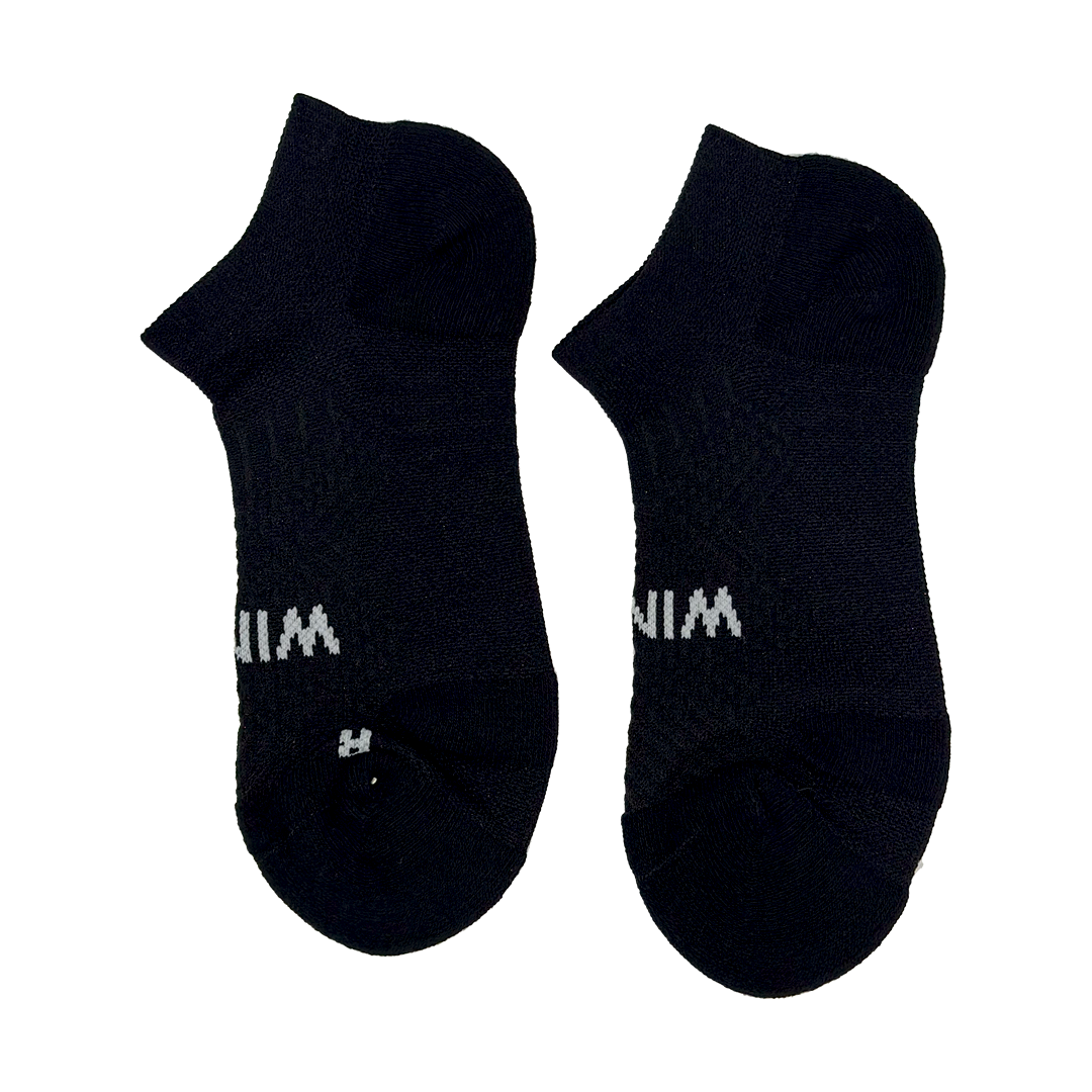 Wings Sports Socks – Black